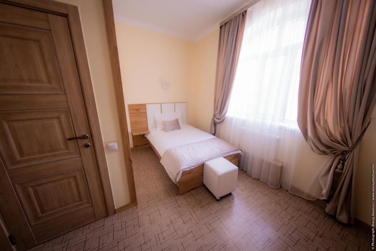 As Inn Hotel Караганда Экстерьер фото