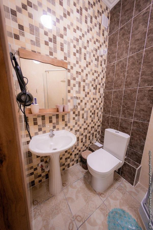 As Inn Hotel Караганда Экстерьер фото
